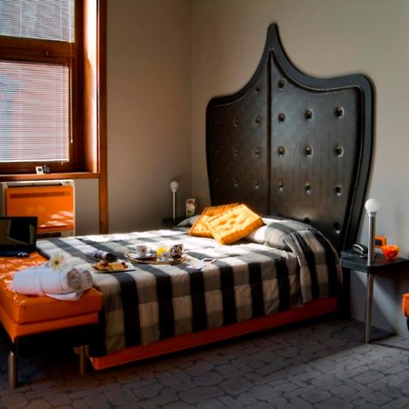 Orange Hotel Řím Pokoj fotografie
